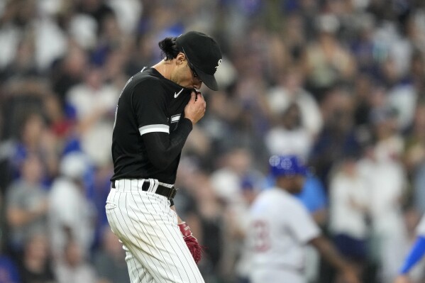 Half white sox half cubs jersey best sale